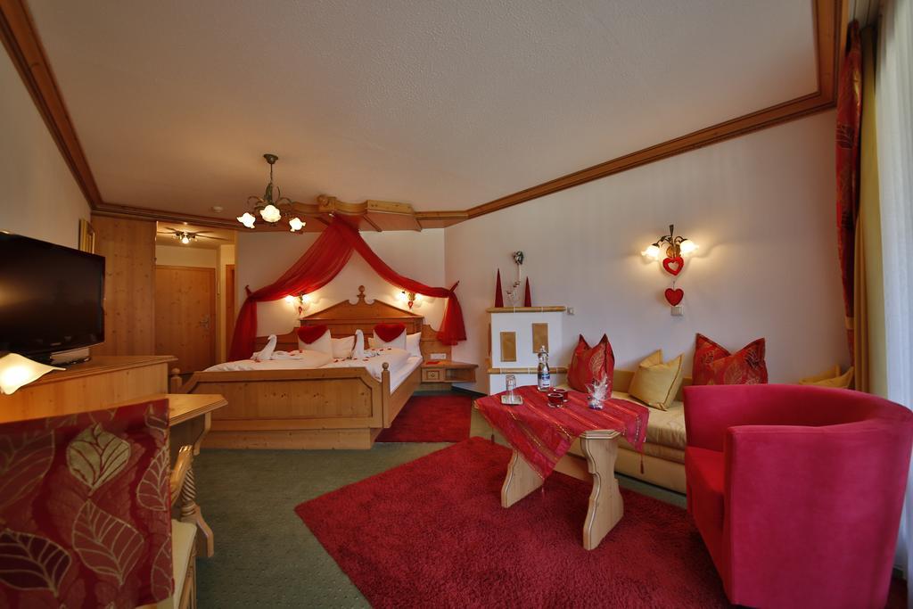 Romantik Resort & Spa Der Laterndl Hof Haldensee Δωμάτιο φωτογραφία